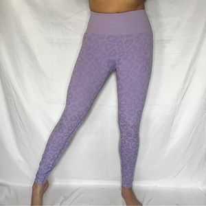 Gym cheetah leggings